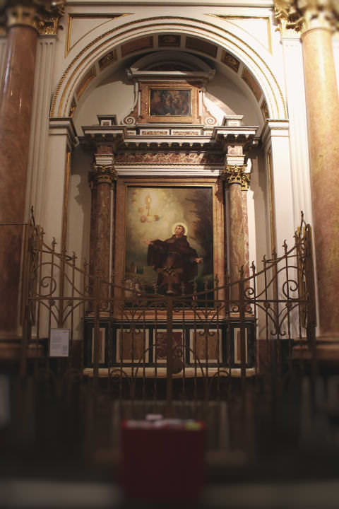 Capella de Sant Pascual Bailón Capella de Sant Pascual Bailón en la Catedral de València.