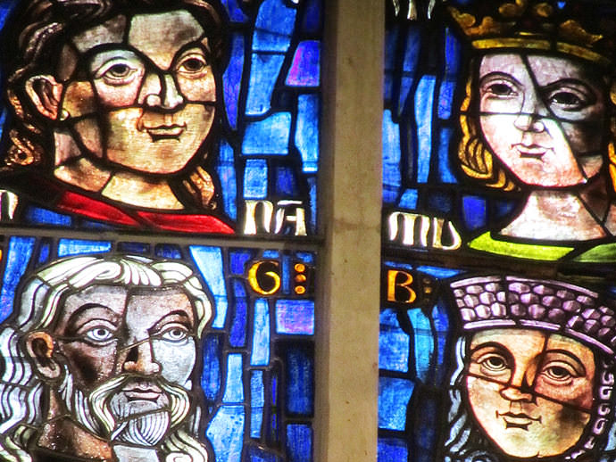 Els matrimonis Vitrall amb parelles en la Catedral de València.