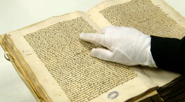 Inventari de les relíquies del reliquiari reial de la Corona d'Aragó. Arxiu Catedral de València.