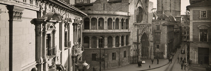 La Catedral en la Història La Catedral en la Història