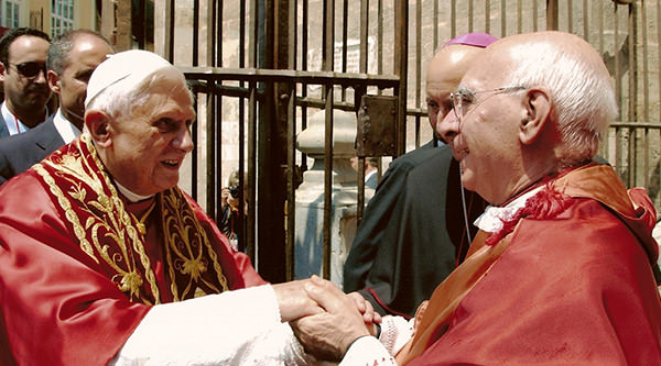 Benedicto XVI en la Catedral de Valencia.