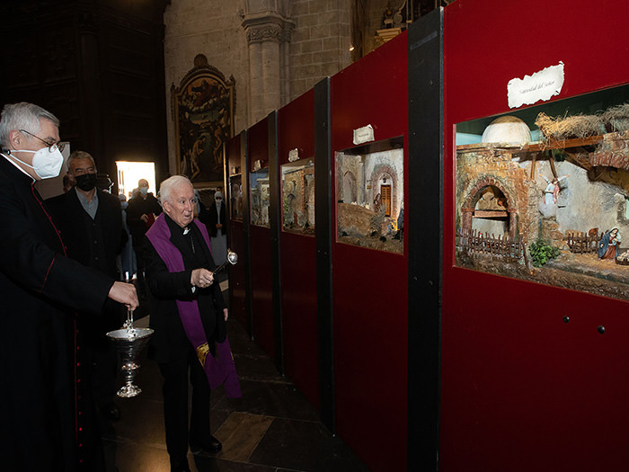 Exposición de dioramas con escenas del nacimiento de Jesús en la Catedral