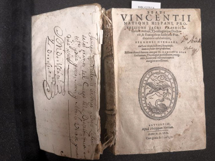 El Archivo de la Catedral incorpora un sermonario de san Vicente Ferrer editado en Amberes en 1570