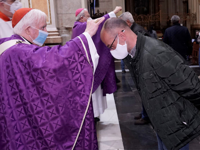 Celebración del Miércoles de Ceniza en la Catedral