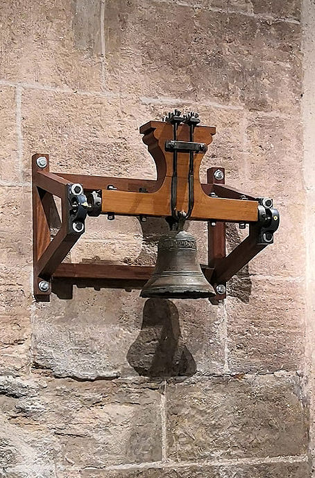 Campana gótica