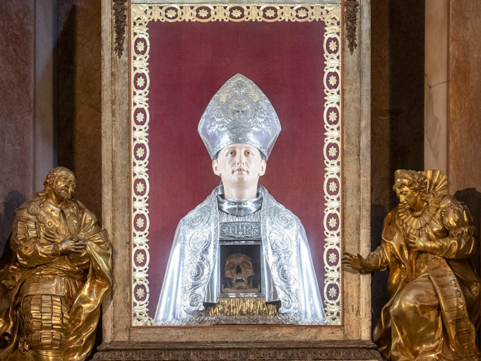 Los restos de San Luis Obispo reposan en la Catedral de Valencia desde hace seis siglos