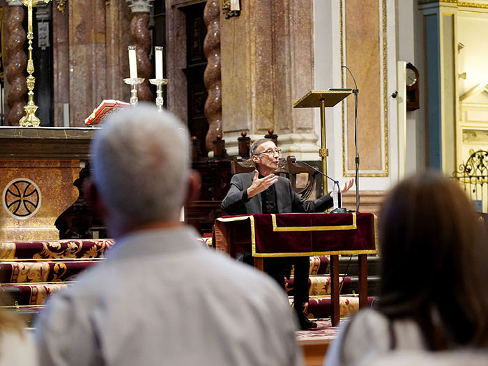 Comienza el ciclo de charlas cuaresmales en la capilla del Santo Cáliz de la Catedral