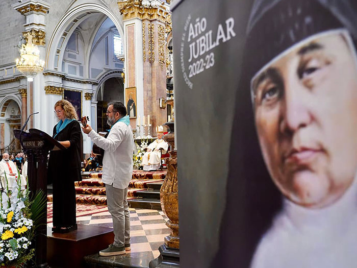 Apertura del Jubileo dedicado a la fundadora de las Franciscanas de la Inmaculada en la Catedral
