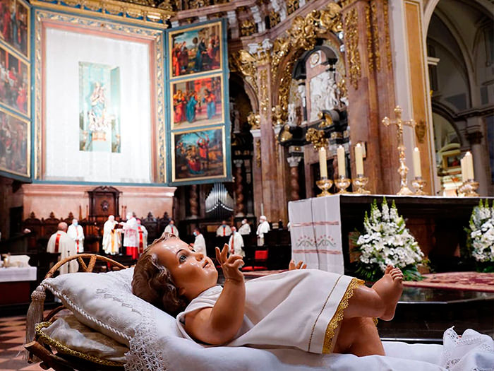 El Arzobispo presidió la Misa del Gallo en la Catedral