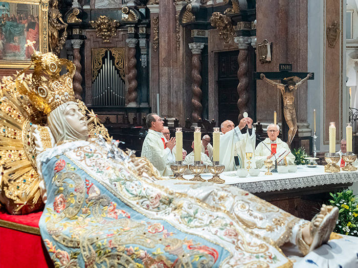 La Catedral celebra la solemnidad de la Asunción