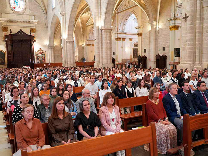 Mons. Benavent asegura en la peregrinación jubilar de la UCV que su misión es “sembrar la esperanza, que es Cristo, en el mundo de la cultura”