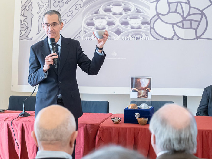 Manuel Zarzo: “La arqueología puede demostrar la autenticidad del Santo Cáliz”