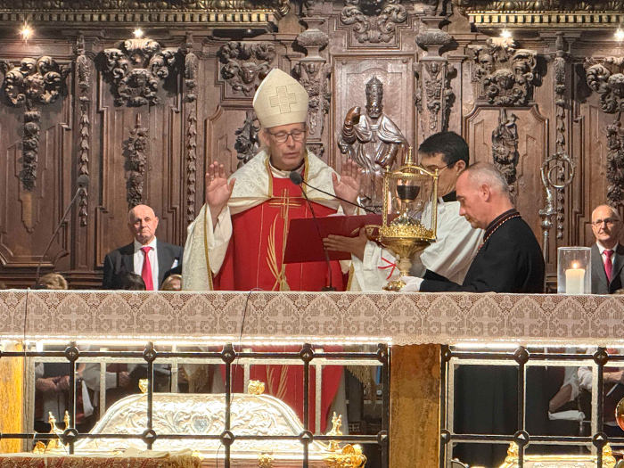 Mons. Satué: “Que el Santo Cáliz nos ayude a crecer en verdad, profundidad y solidaridad”