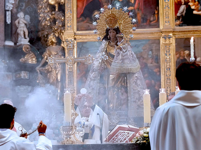 La Catedral acoge el traslado de la Mare de Déu y la Solemne Misa de Pontifical